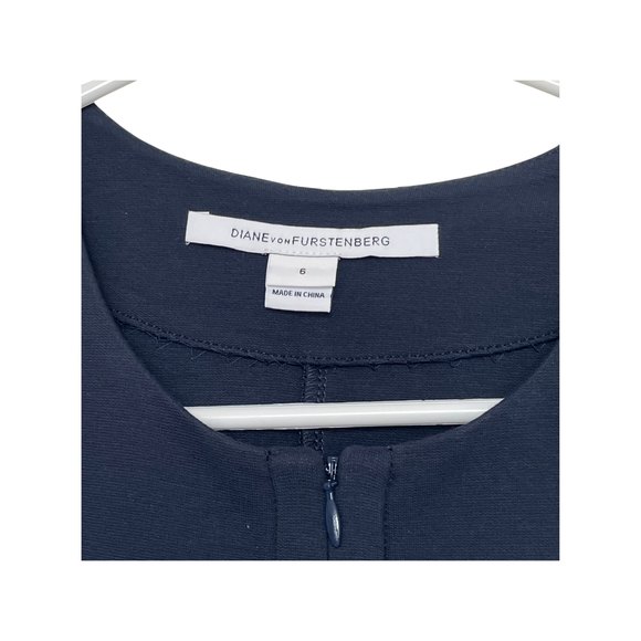 Diane Von Furstenberg Saturn  Navy Blue Zipper Detail Dress  SZ 6 - Picture 4 of 6